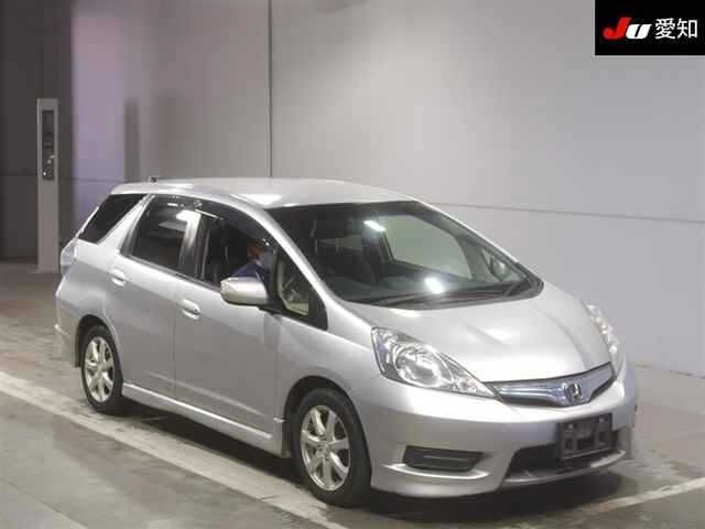 30612 Honda Fit shuttle GP2 2011 г. (JU Aichi)